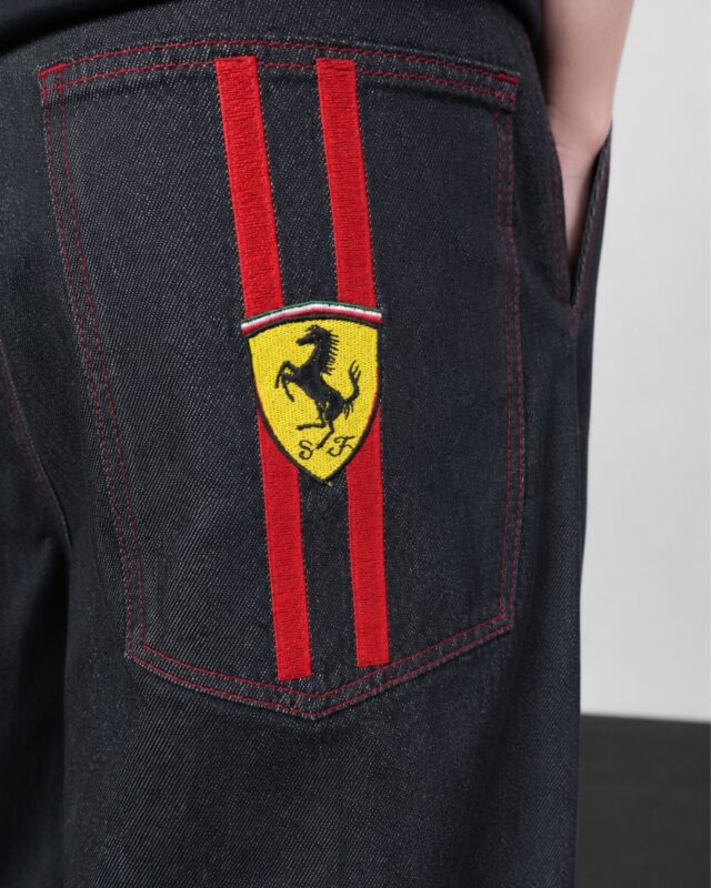 FERRARI (3)